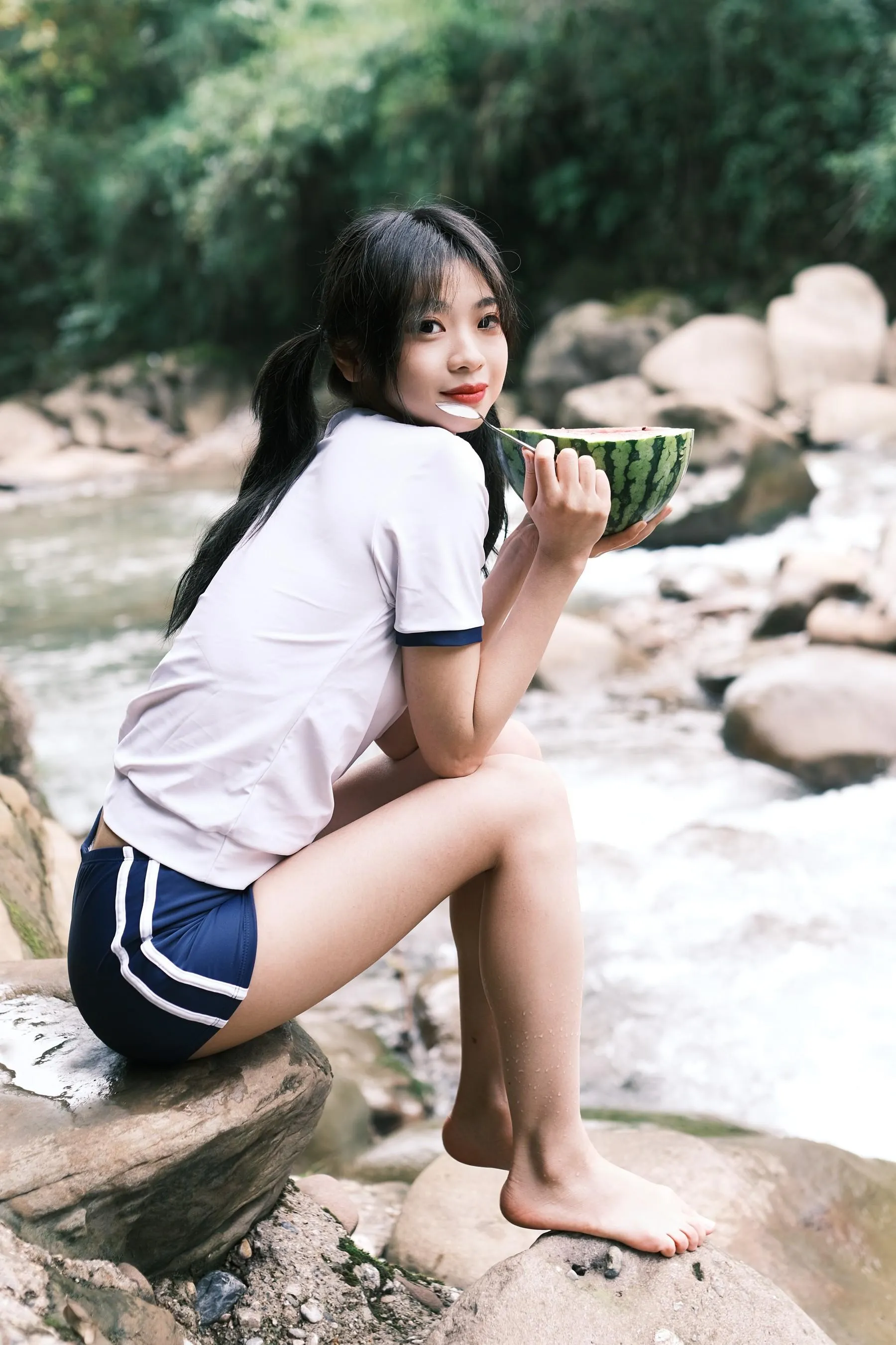[艺图语] 2022.05.26 慢夏 池子 [20P]插图4